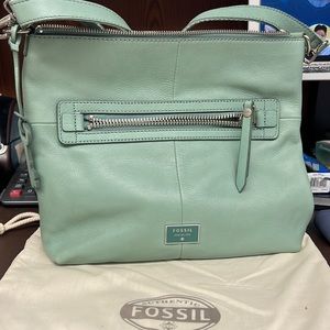 Fossil crossbody purse, sage green color